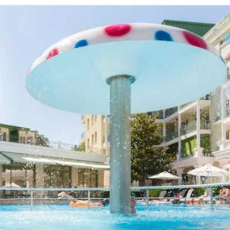 One 112 аll-season в св св константин и елена Appartement Varna