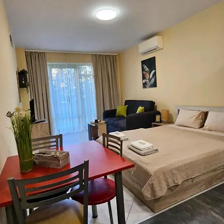 Appartement One 112 аll-season в св св константин и елена *